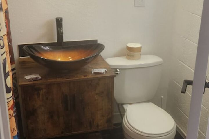 Room 12 of 29