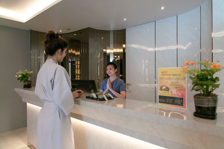 Hotel Interior 103 of 183