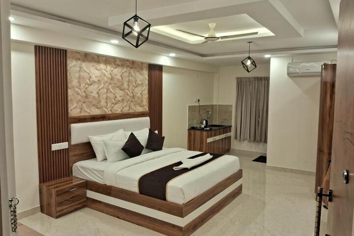 Hotel orchid inn