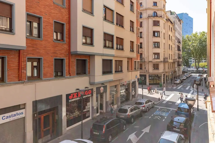 Image of Charming and Stone Throw to Guggenheim & Old Town