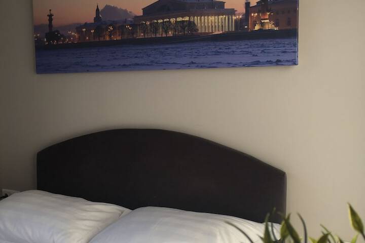 Room 31 of 62