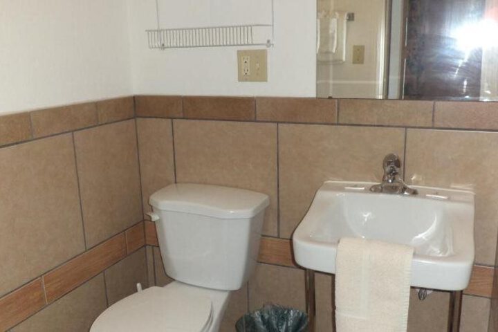 Photo 8