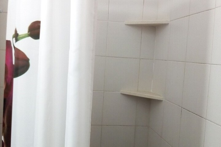 Room 15 of 26