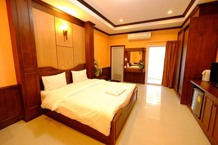Room 14 of 47