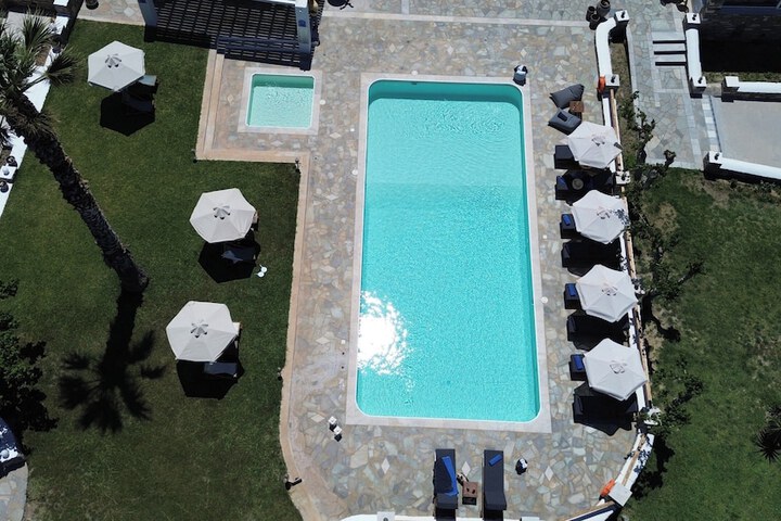 Pool 172 of 210