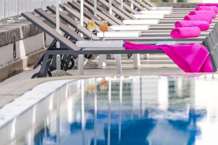 Pools & Facilities