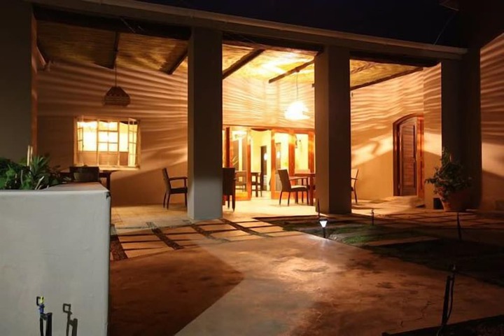 Hotel 4 of 8
