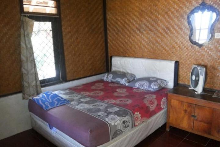 Room 5 of 5