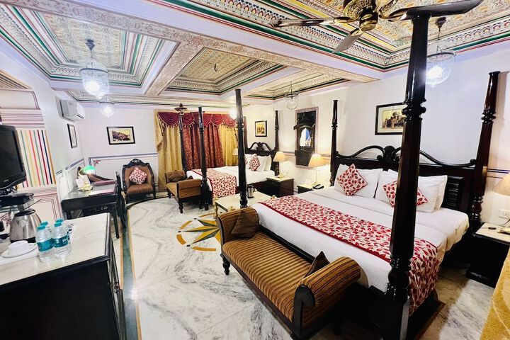Room 92 of 126