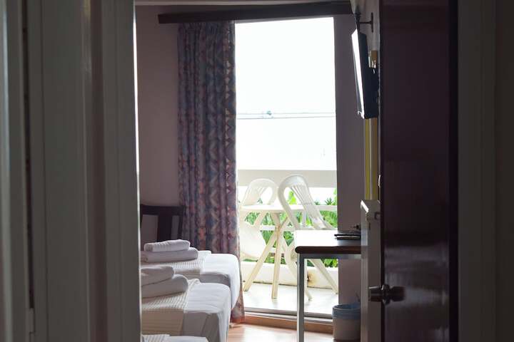 Room 123 of 261