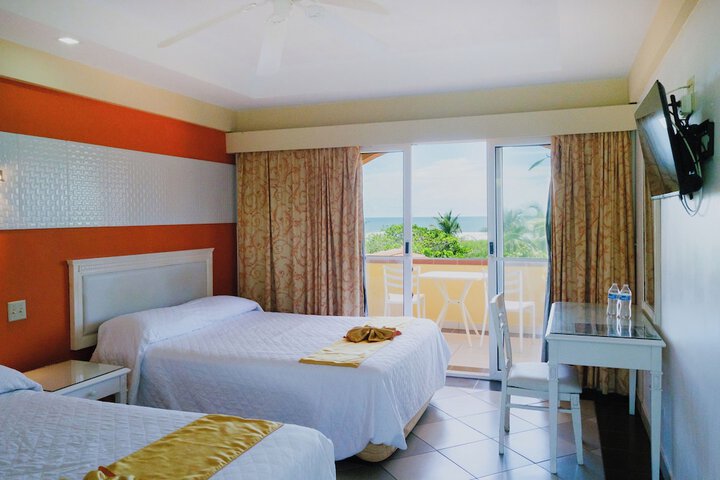 Room 10 of 96