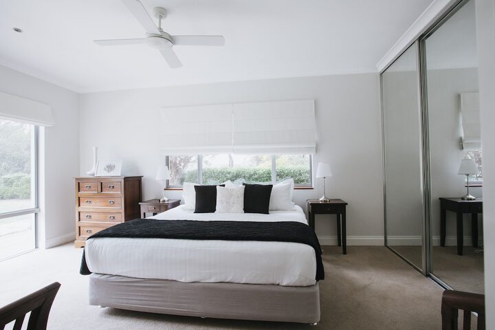 Room 13 of 54