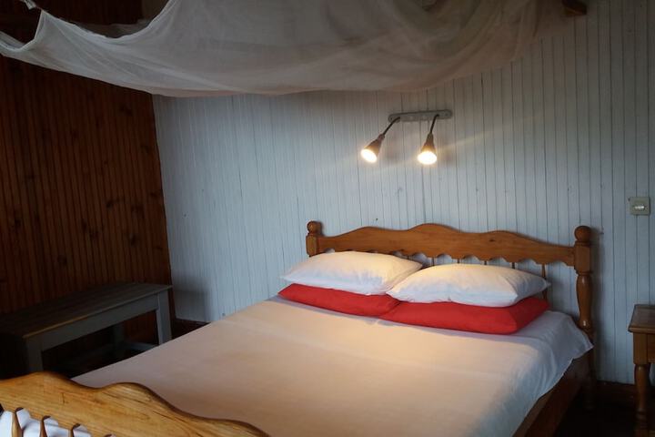 Room 2 of 26