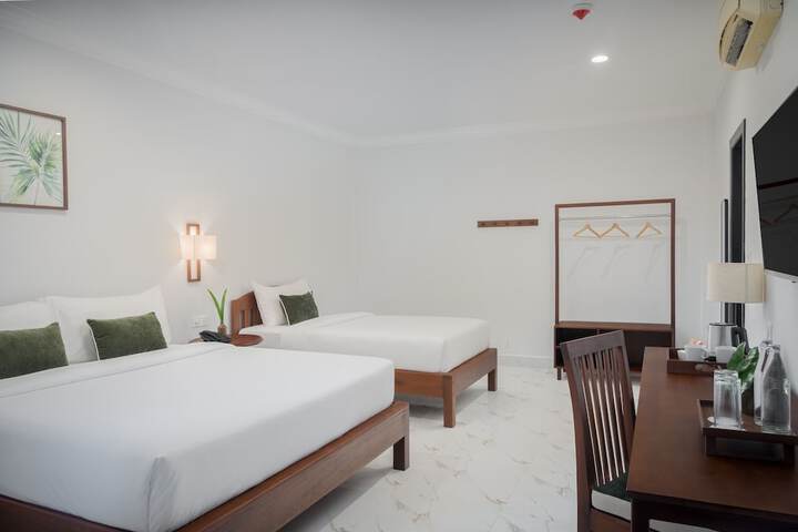 Room 20 of 99
