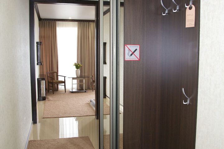 Room 19 of 72