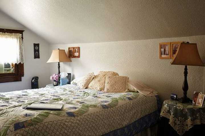 Room 12 of 52