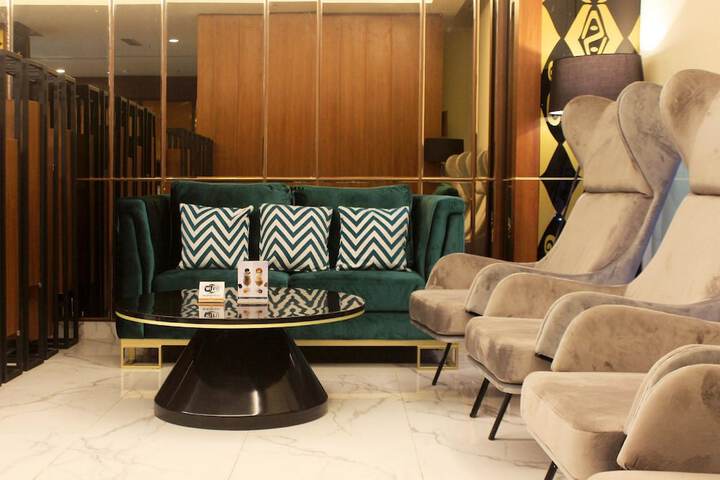 Hotel Lobby