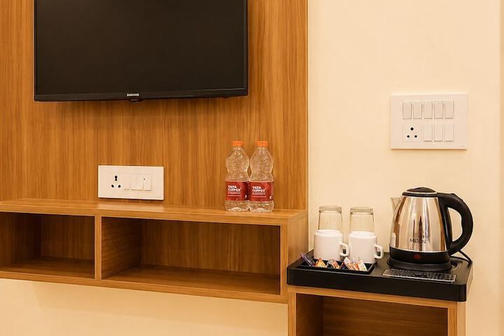 Room 8 of 41