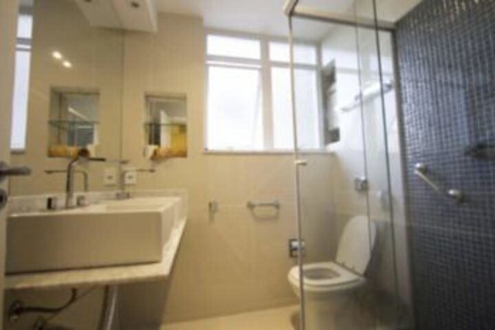 Room 2 of 13