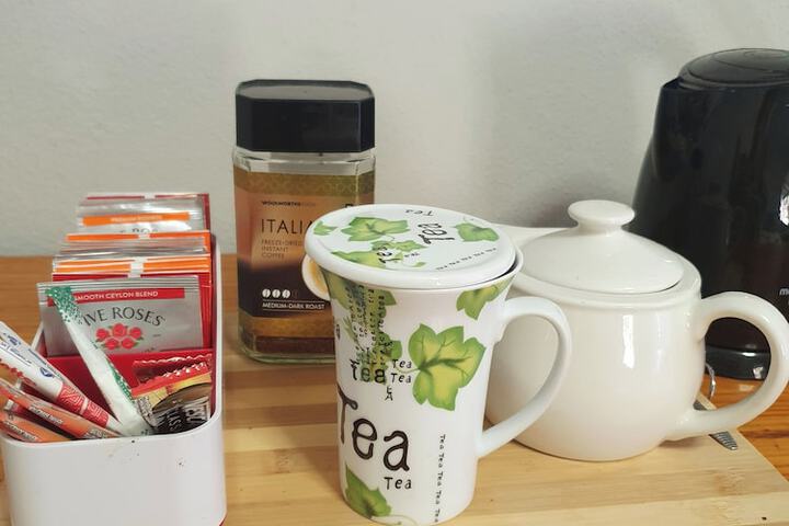 Breakfast/Coffee Service 70 of 102