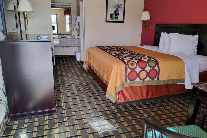 Comfort Single Room (4 of 10)