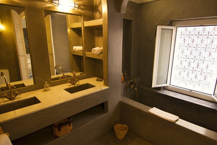 Bath Interior