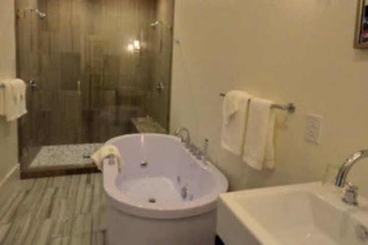 Room 163 of 278