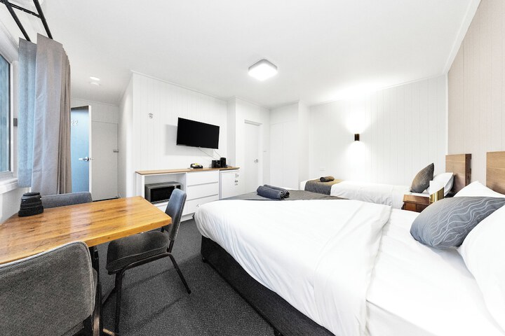 Room 13 of 55