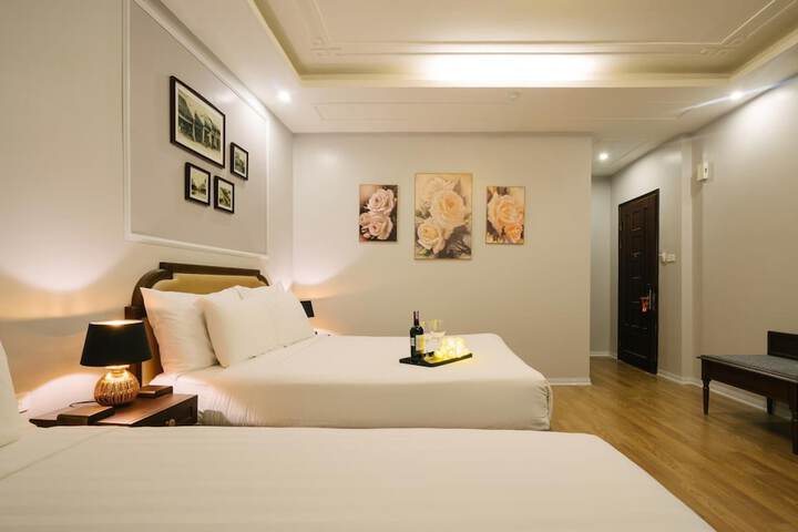 Room 8 of 45