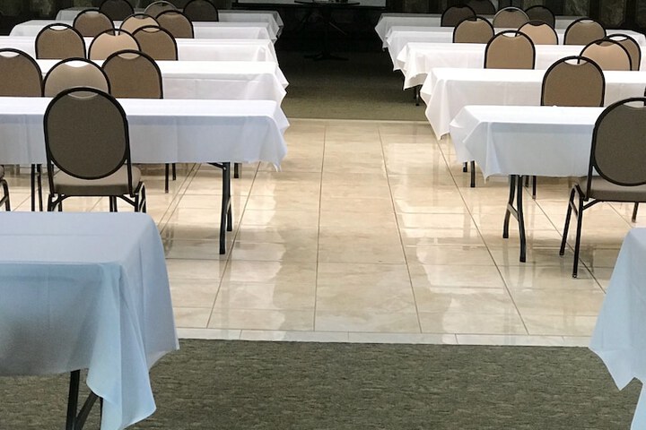 Banquet hall