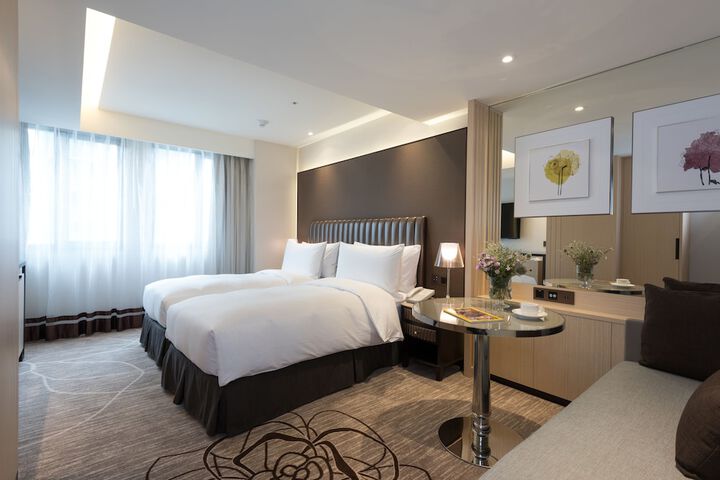 Room 16 of 86