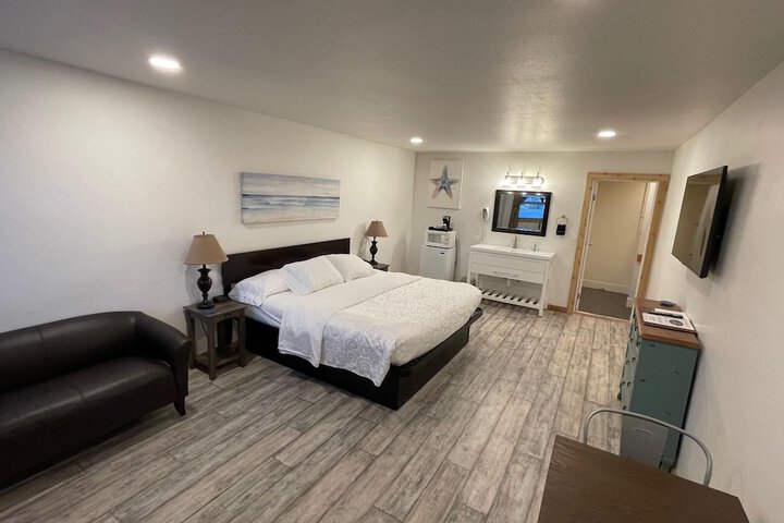 Room 15 of 57