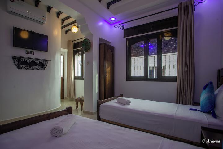Room 74 of 87