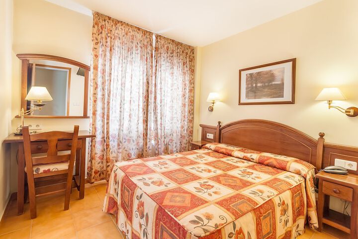Room 5 of 30