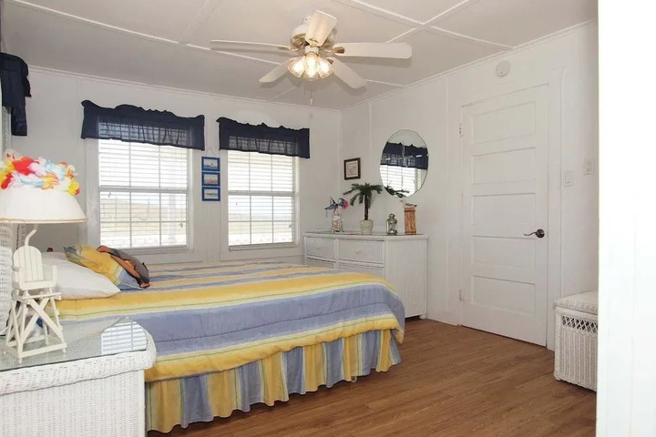 Room 2 of 14