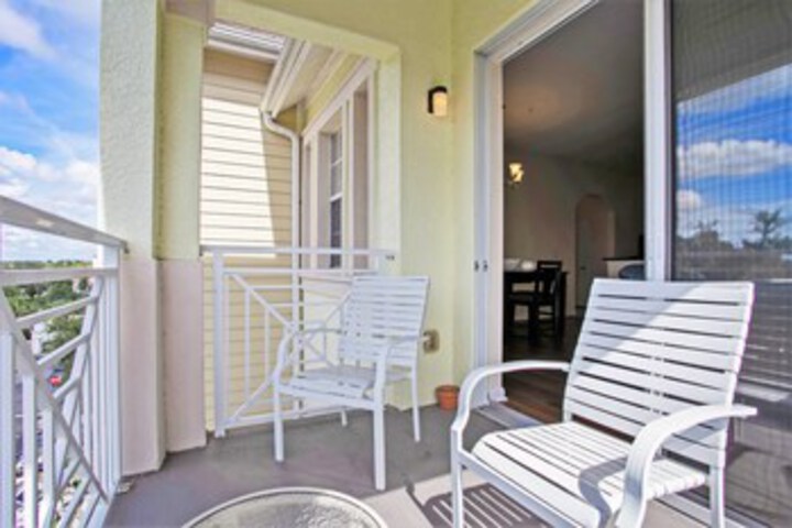 Terrace/Patio 4 of 32