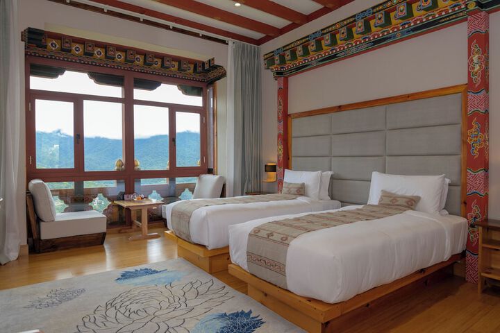 Room 22 of 45