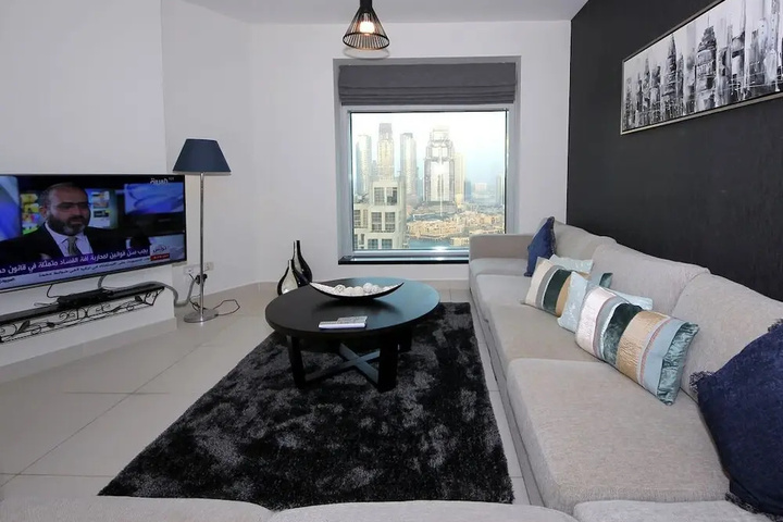 Room 2 of 50