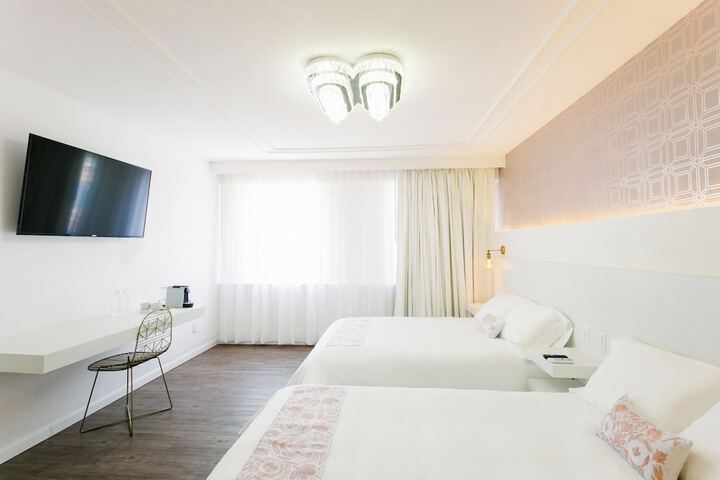 Room 31 of 50