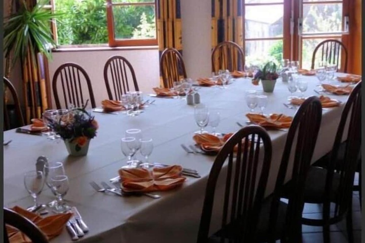 Dining 20 of 36