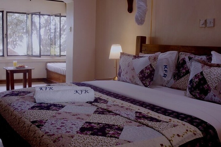 Room 2 of 64