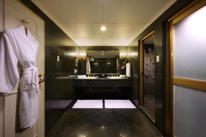 Room 62 of 134