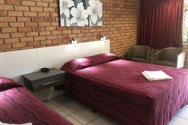 Room 3 of 22