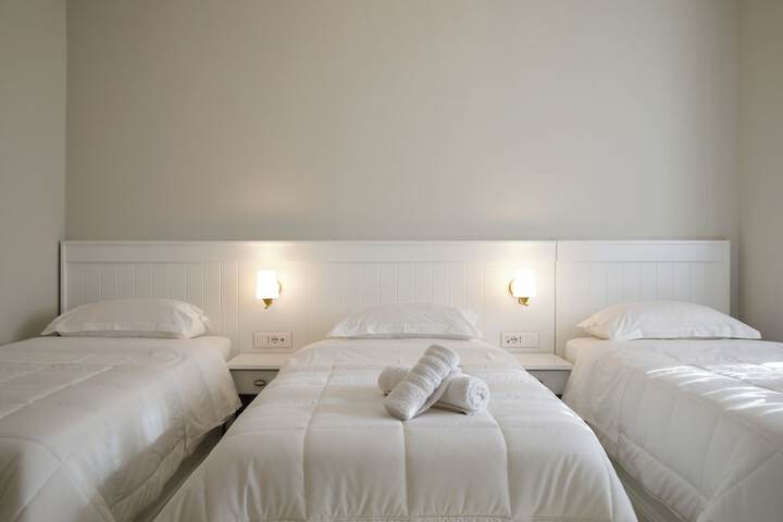 Room 25 of 58