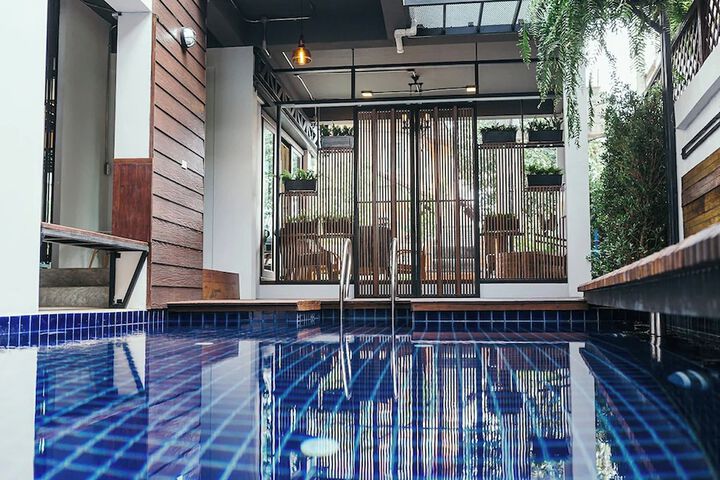 Pool 53 of 72