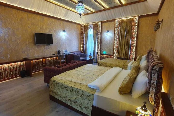 Room 22 of 140
