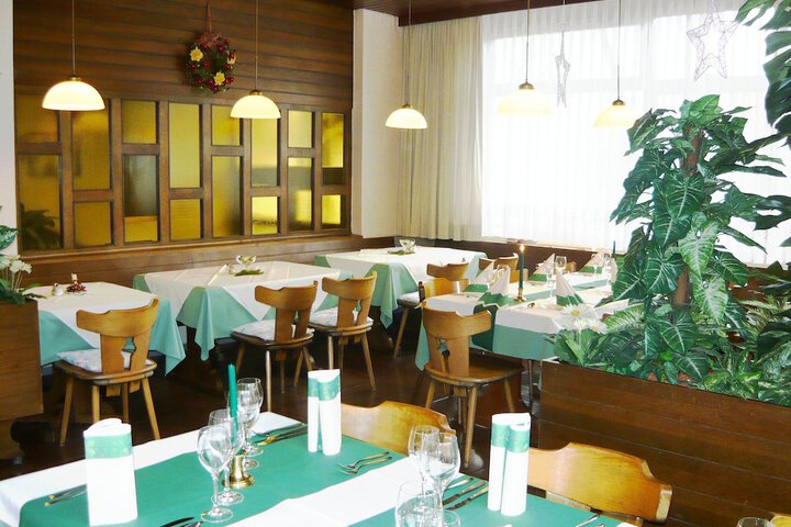 Dining Photos