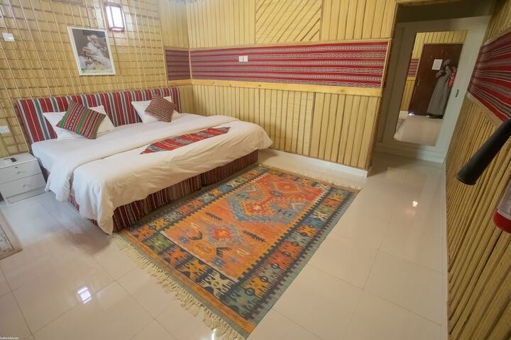 Room 14 of 72