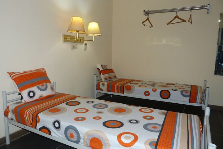 Room 9 of 72