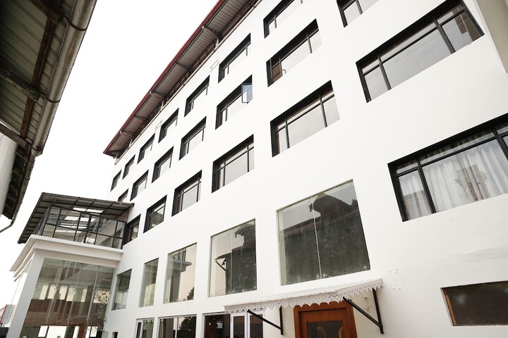 Hotel 54 of 55